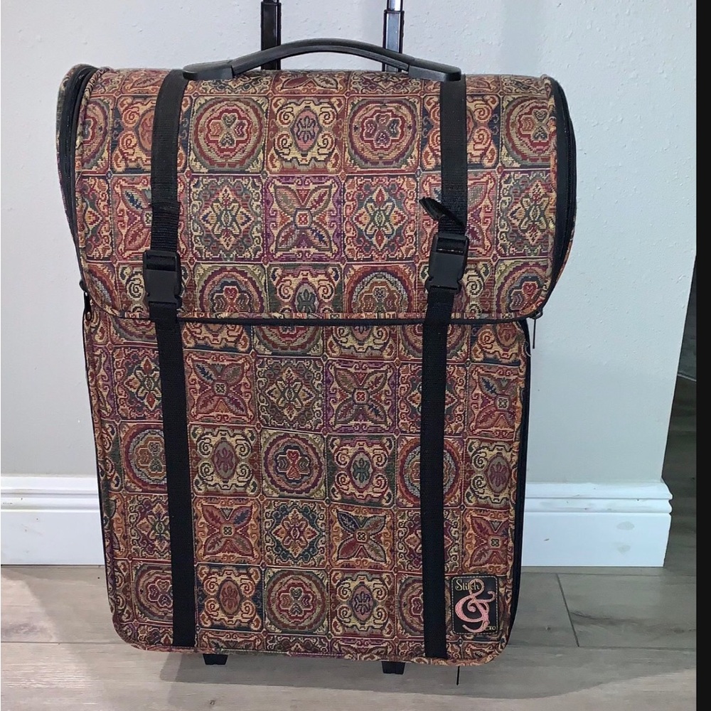 Vintage Sewing Machine and /or Craft case on wheels